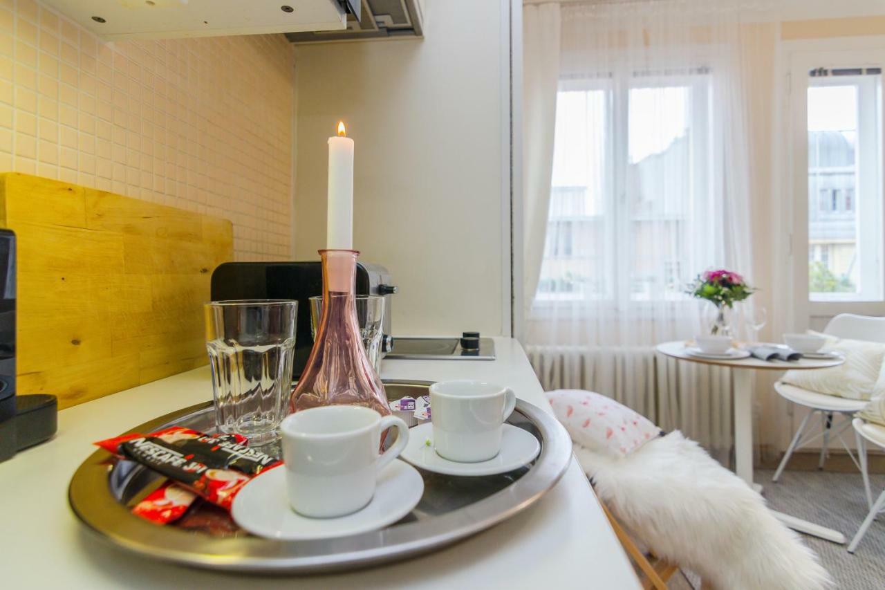 Old Town Studio Apartment Прага Екстериор снимка